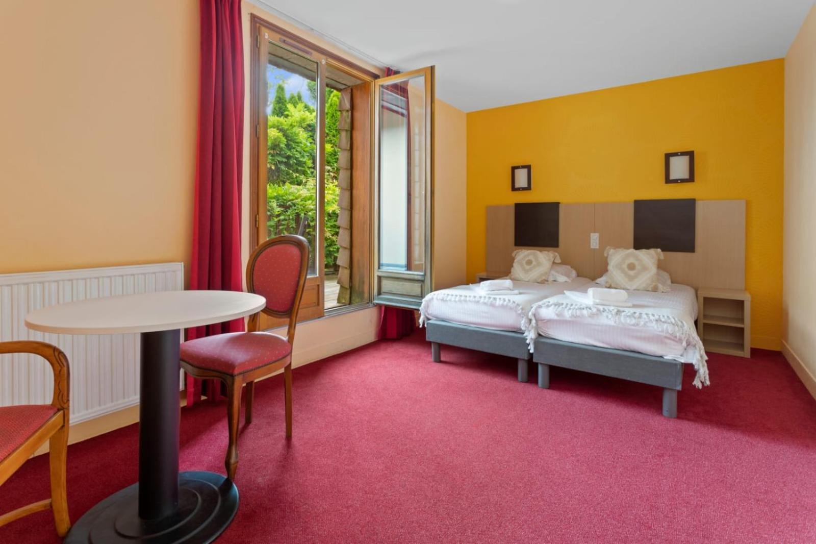 Hotel Le Romantica Pennedepie Exterior photo